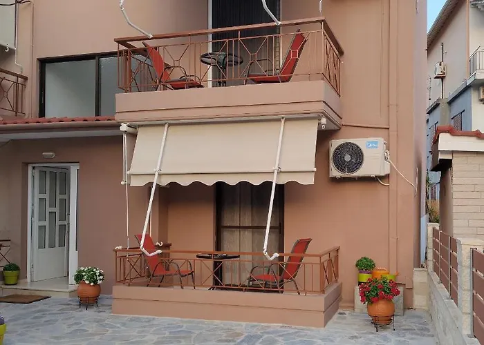 Nini's House 1 - 100m From Town Center Nydri (Lefkada)